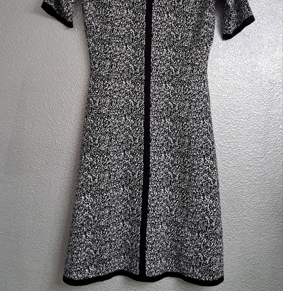 Maggie London Black & White Sweater Dress Size S - Picture 9 of 9